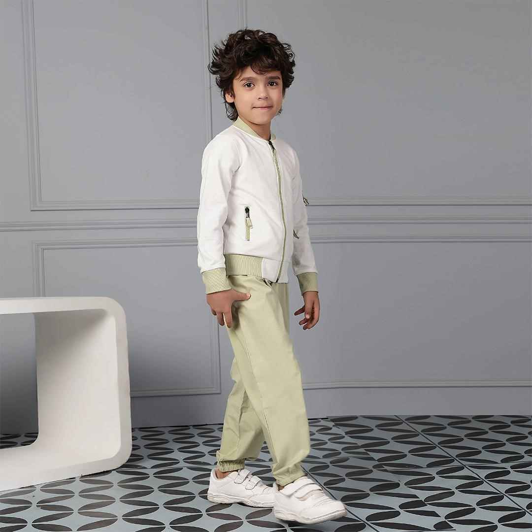 Why Hooded Kids Jackets Boys Are Perfect for Winter Play